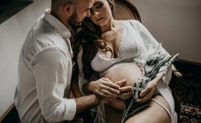 3 posiciones para tener sexo durante el embarazo